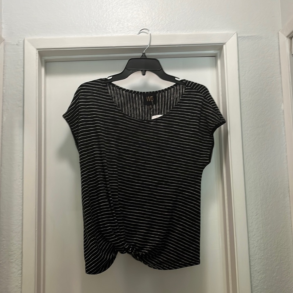 W5 new with tags short sleeve kind of a tie front.